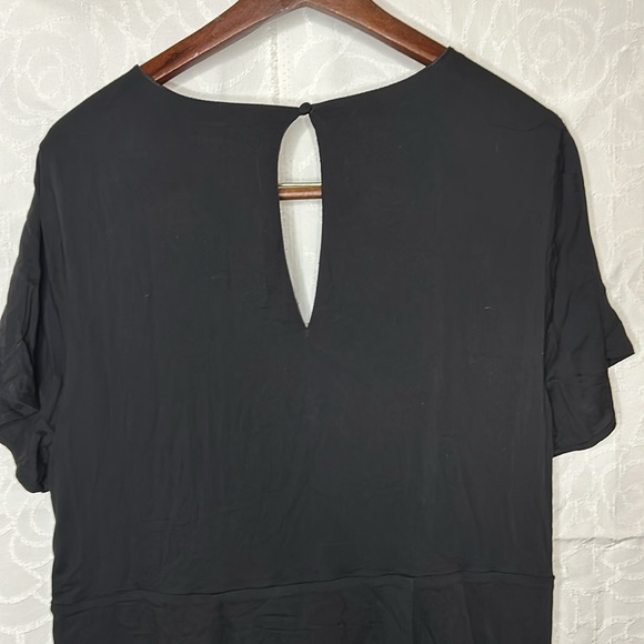 NWT TORRID black maxi dress. Decorative buttons down front of dress. Size 2X. - Picture 10 of 12